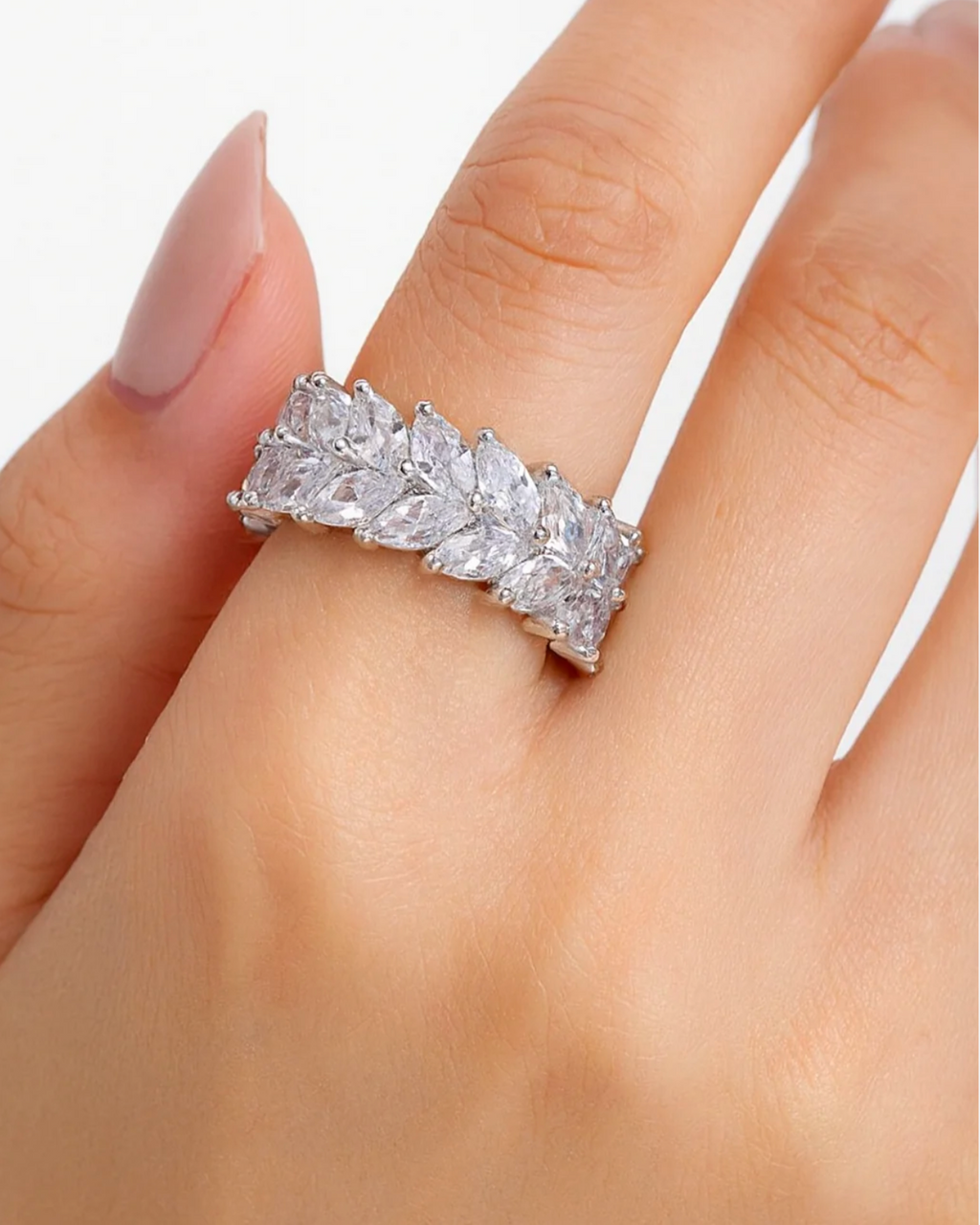 Anillo Irina