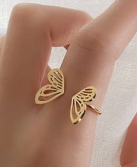 Anillo Celine